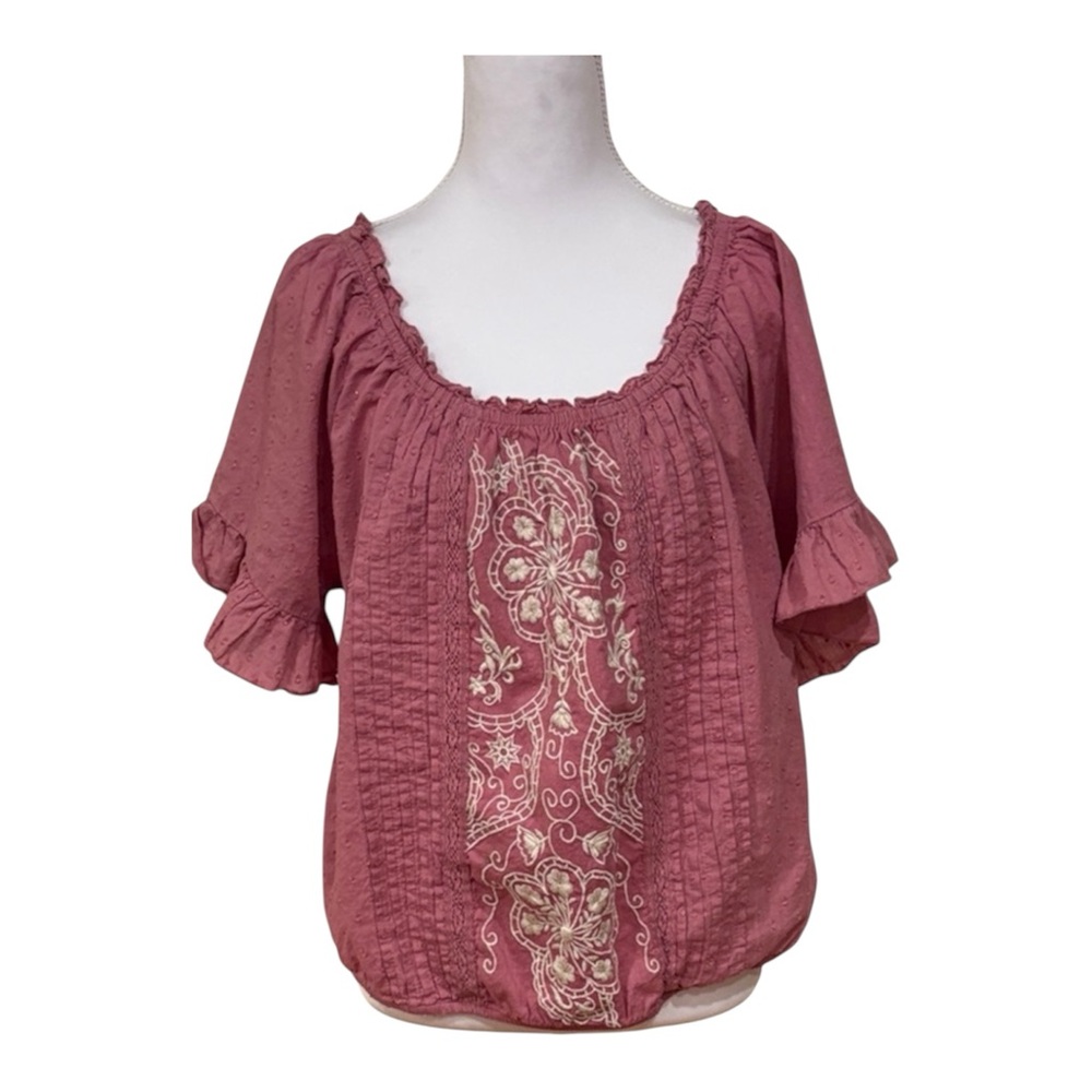 NWOT Maurices Dusty Rose Embroidered Blouse Bubble Hem